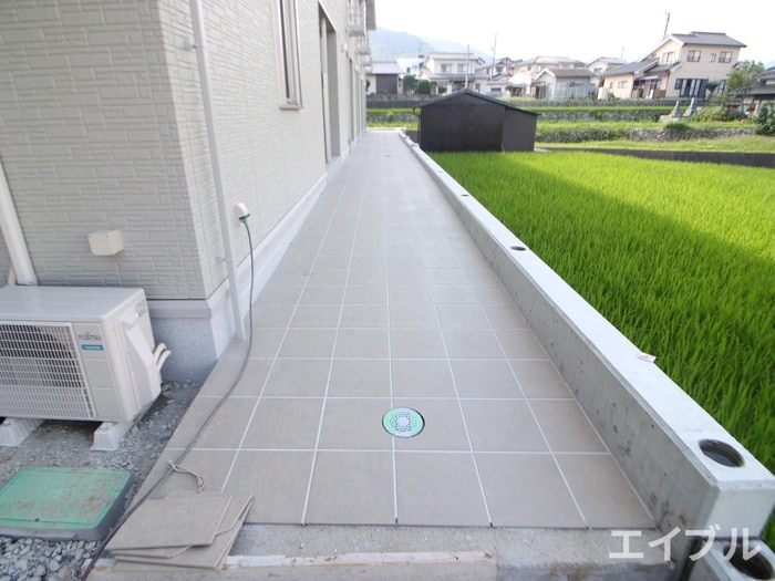 エントランス部分 コンフォルトヒルズ