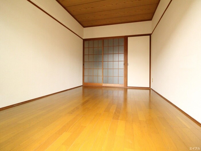 居室 カーサ南大正