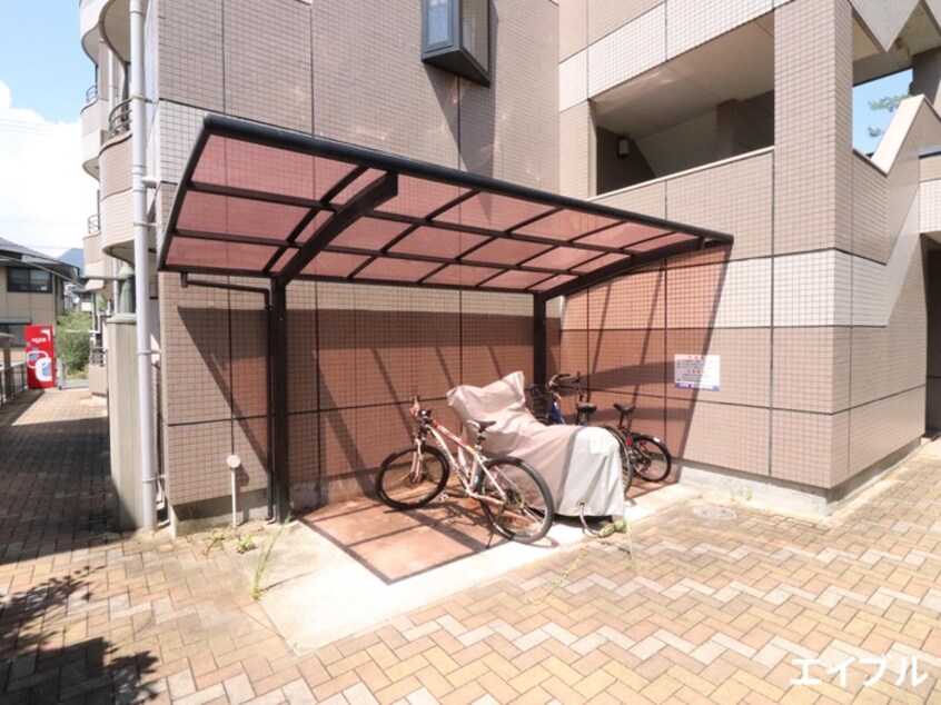 駐輪場 グレ－スクリア前空