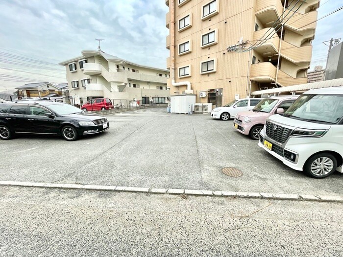 駐車場 せせら弐番館