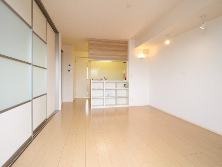 居室 ラクス　ナカヤ