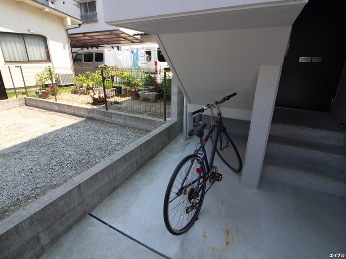 駐輪場 アイランドビル23