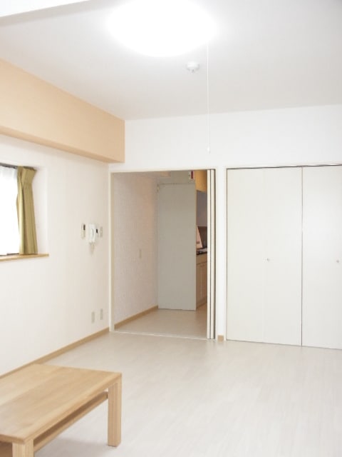 居室 シャルム豊明