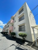 耕雲ハイツＢ棟の外観