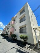 耕雲ハイツＢ棟の外観