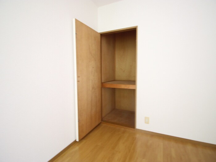 収納 ニューグレイスヒロ