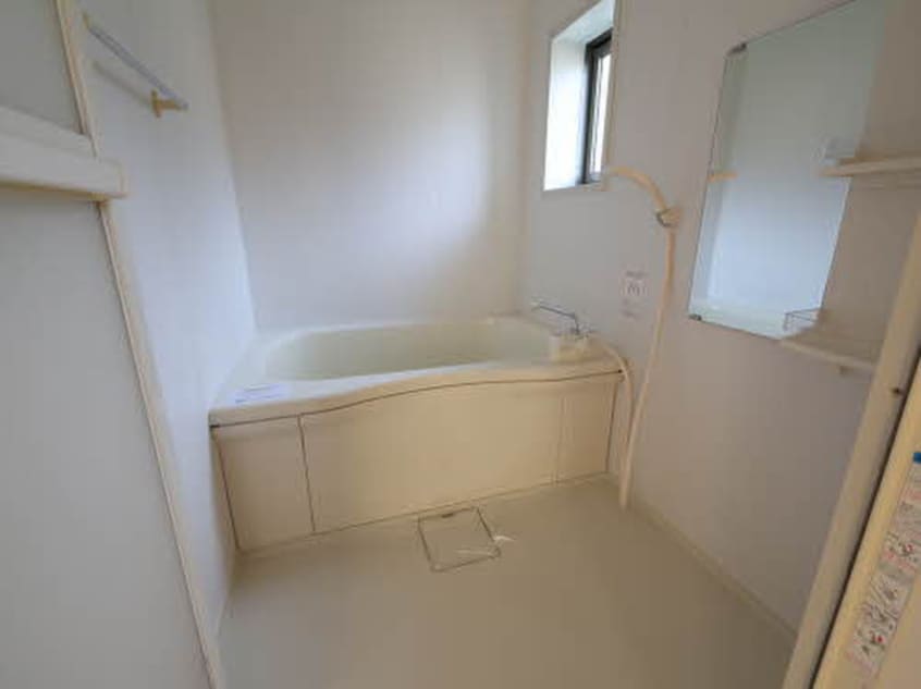 バス／シャワールーム等 ハピネス壱番館