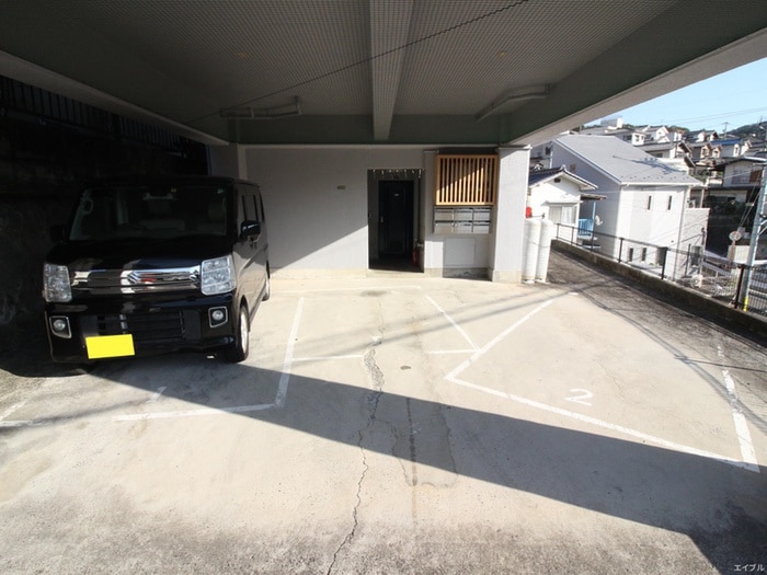 駐車場 天神マンション