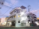 三篠アルティメイトビルの外観