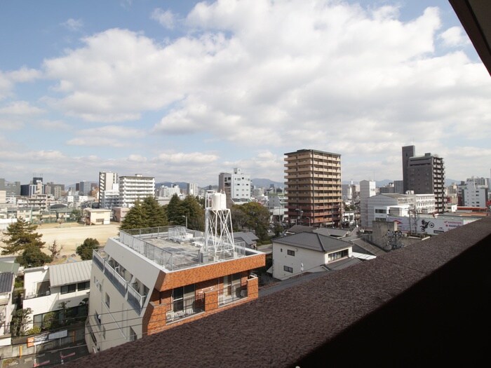 室内からの展望 第２２友建ビル