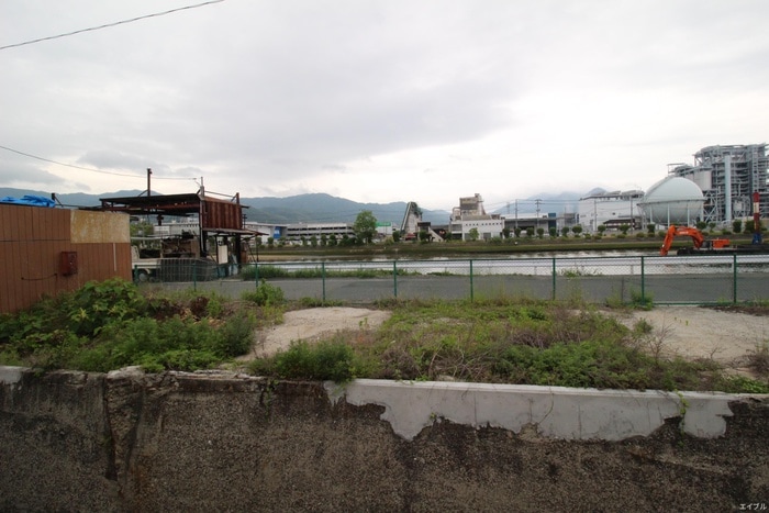 室内からの展望 ＲＩＤＥＲＥ船越南