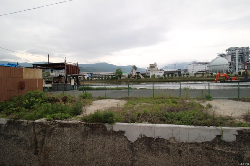 室内からの展望 ＲＩＤＥＲＥ船越南