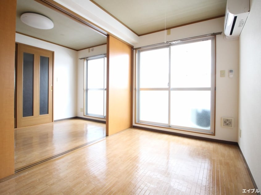 居室 アイランドビル６