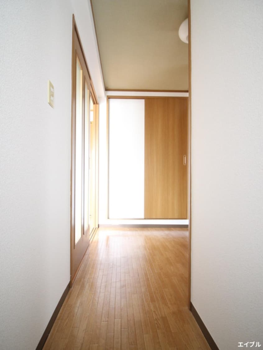 廊下 アイランドビル６