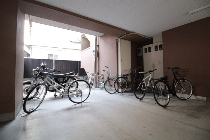 駐輪場 第３２友建ビル
