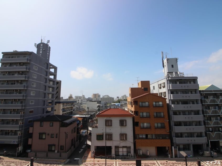室内からの展望 第１６友建ビル