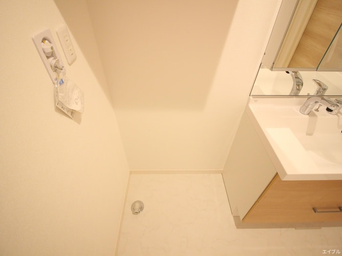 洗濯機置場 ｈｅｌｉａｎｔｈｅ南幸町