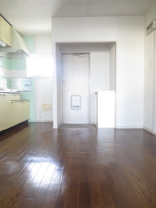 居室 エルディム猫田