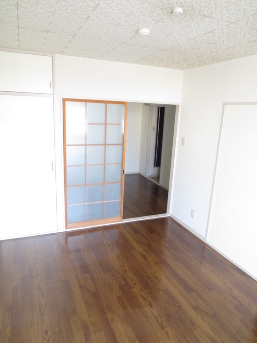 居室 エルディム猫田