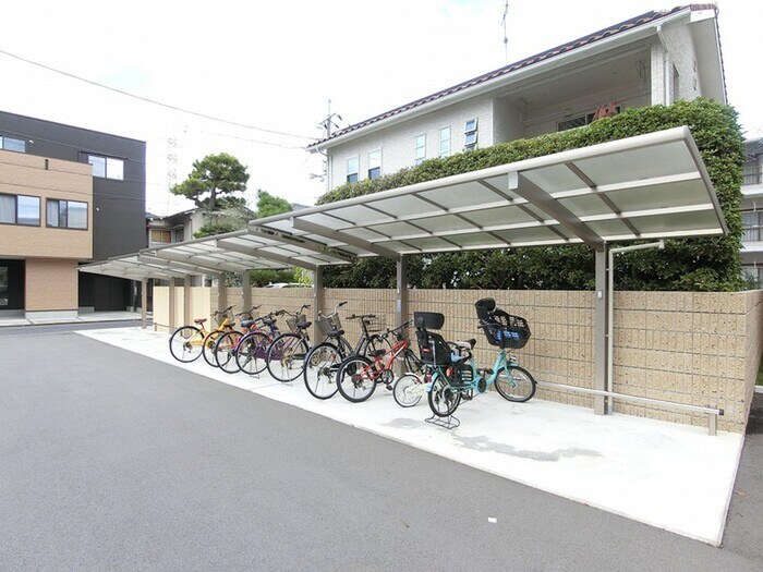 駐輪場 ルミナスＳⅡ