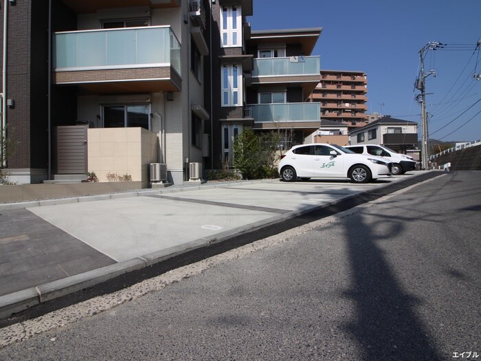 駐車場 リーベル