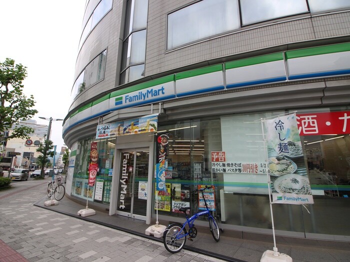 ファミリーマート 広島金屋町店(コンビニ)まで400m 青木ビル