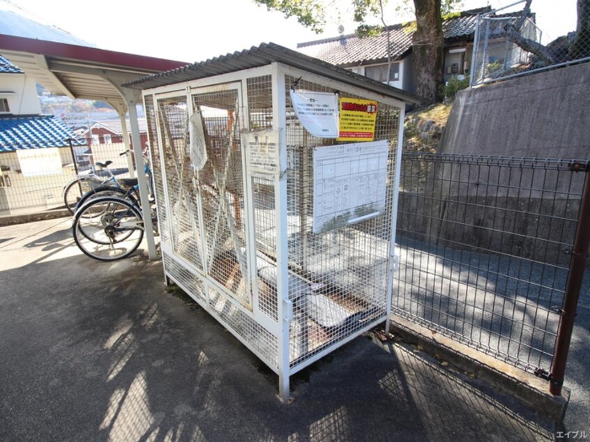 建物設備 ハイカムール西本