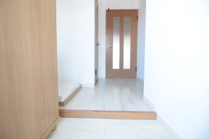 玄関 セブンセブン東本浦