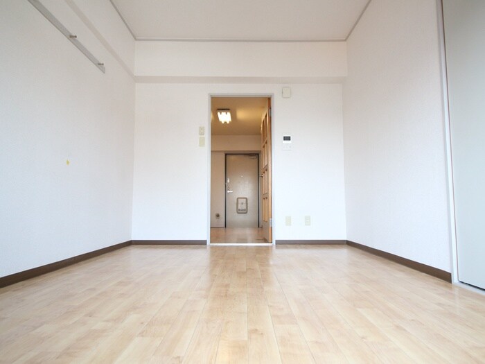 居室 ヴェルマーレ中広