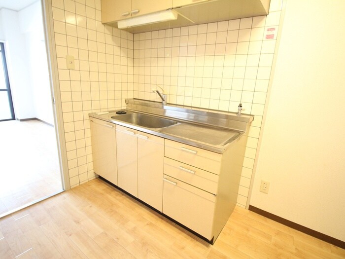 キッチン ヴェルマーレ中広