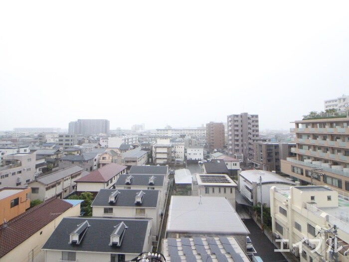 室内からの展望 クイーンズコート海老園