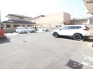 駐車場 ミレニアム