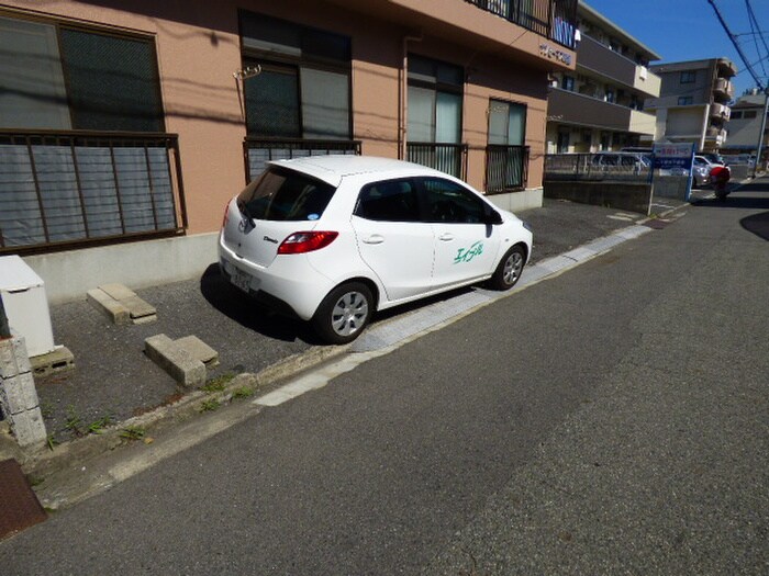 駐車場 サンビーマス東雲