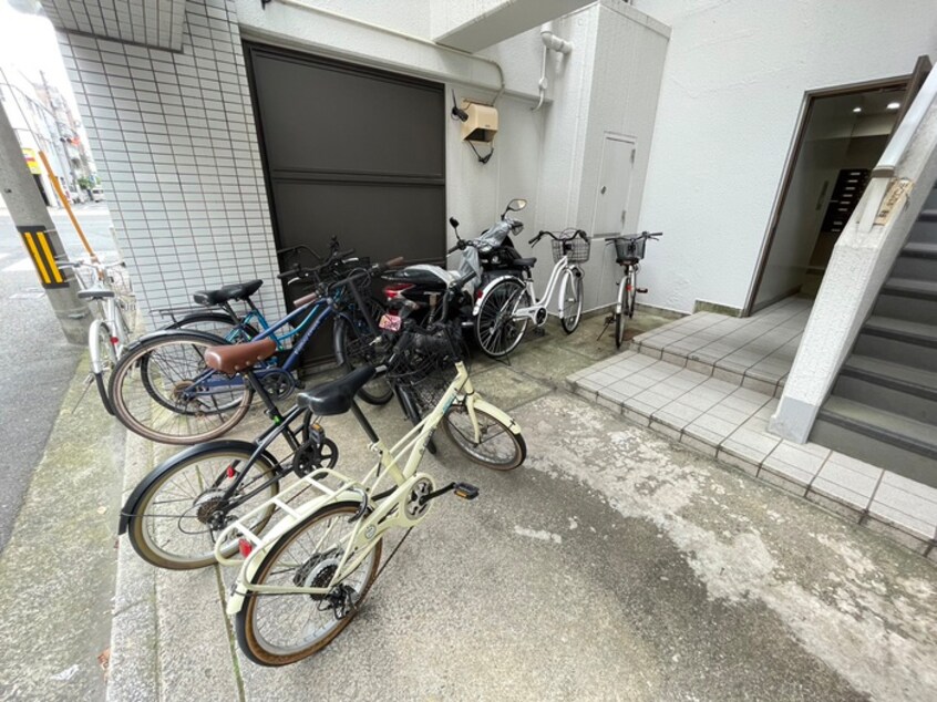 駐輪場 柴崎舟入ビル