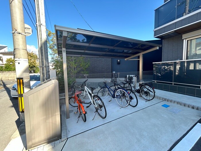 駐輪場 ヴィッセル庚午