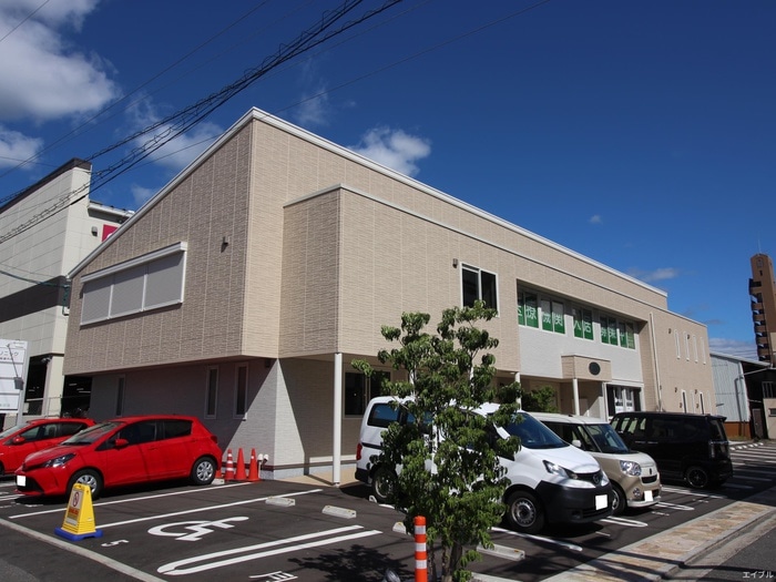 おんじ内科(病院)まで200m カーサ南堀川
