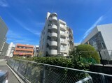 岸保ビル