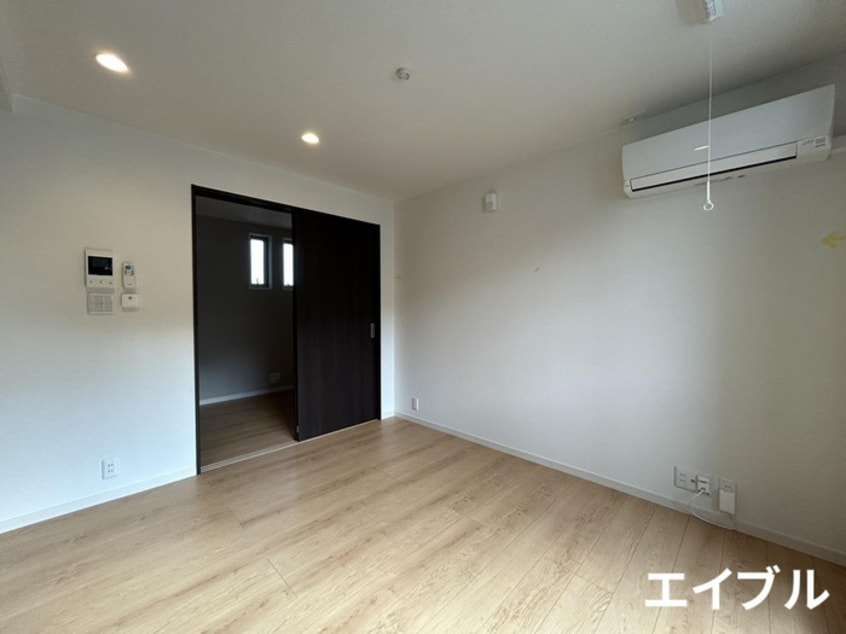 居室 Regalest　Briller