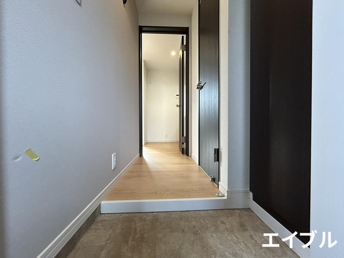 玄関 Regalest　Briller