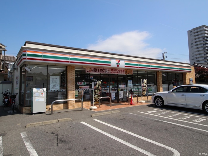 セブン-イレブン 広島東青崎町店(コンビニ)まで480m GRANDTIC　COZY青崎