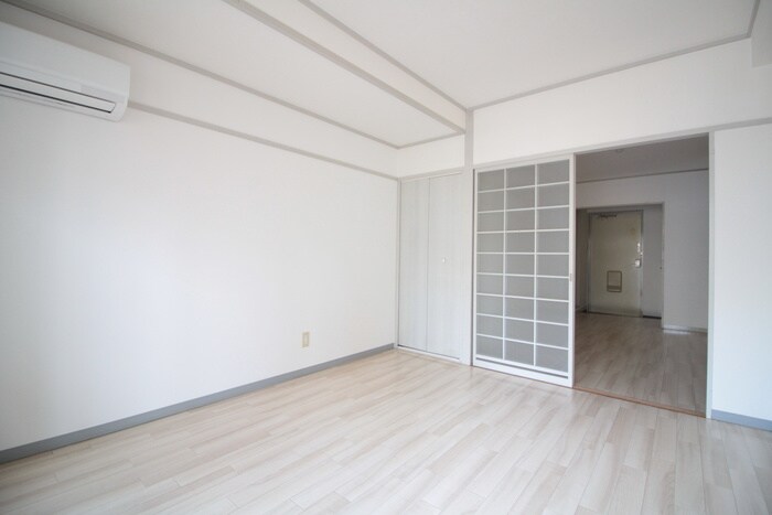 内観写真 パティシェール ヨシカワ