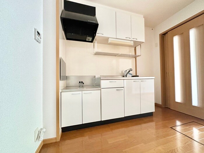 キッチン コート　ジヴェルニー