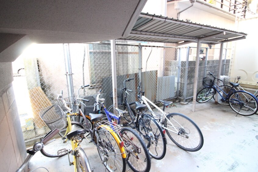 駐車場 片山ビル１５