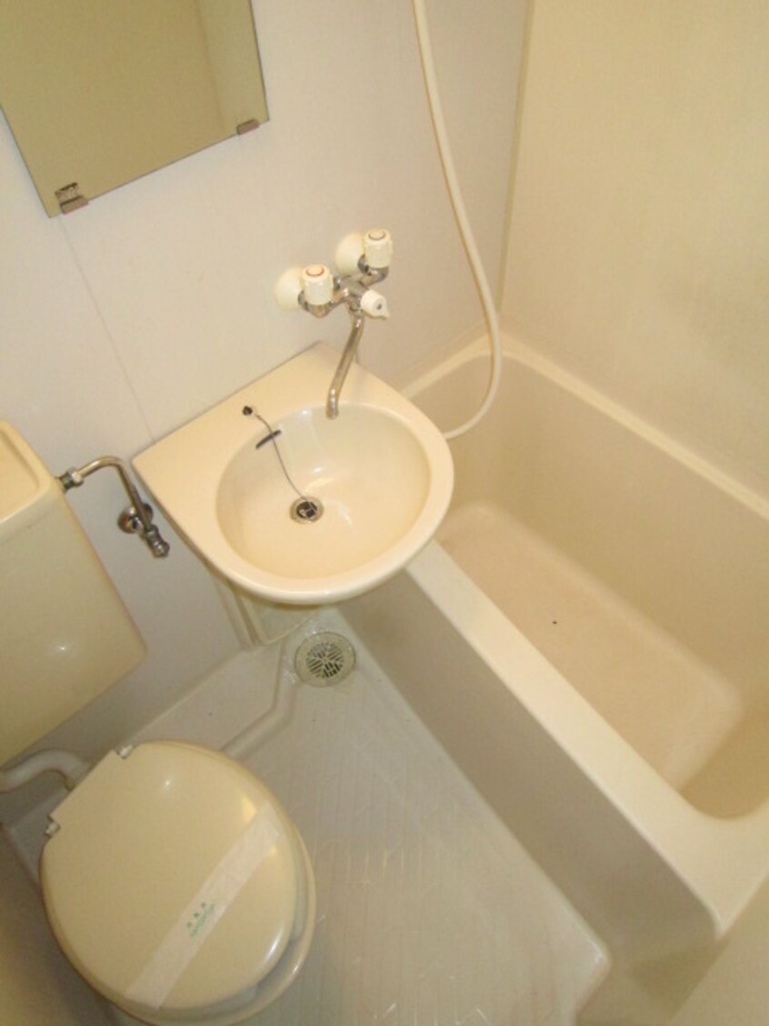 バス／シャワールーム等 片山ビル１５