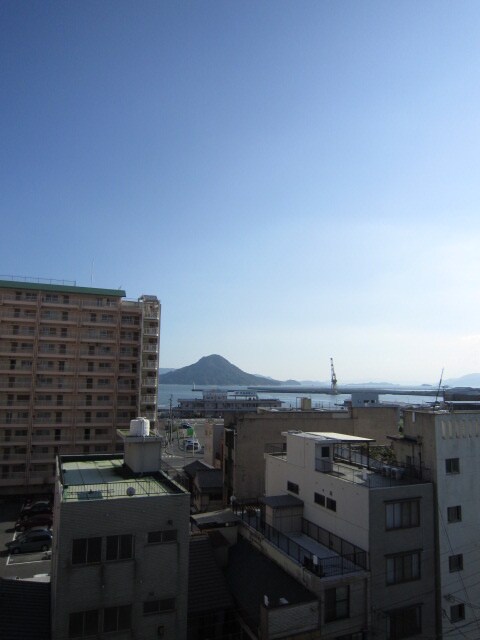 室内からの展望 片山ビル１５