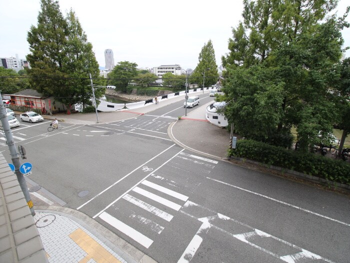 室内からの展望 房尾本店横川橋ビル