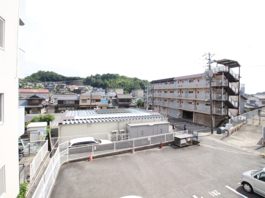室内からの展望 エルディム金山