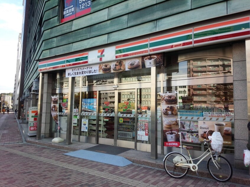 セブンイレブン広島宝町店(コンビニ)まで140m エオス富士見町