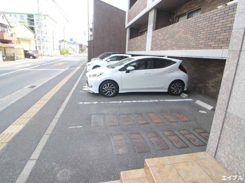 駐車場 蘭ビル