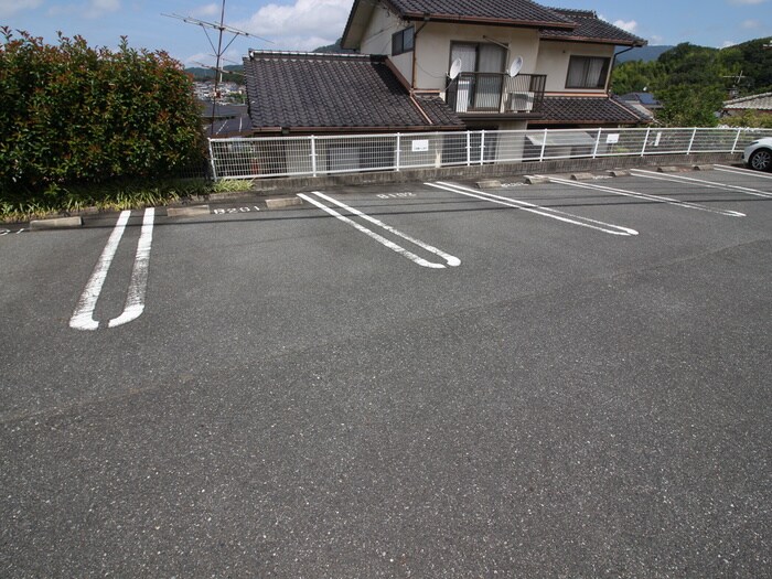 駐車場 グランドールセレノＢ